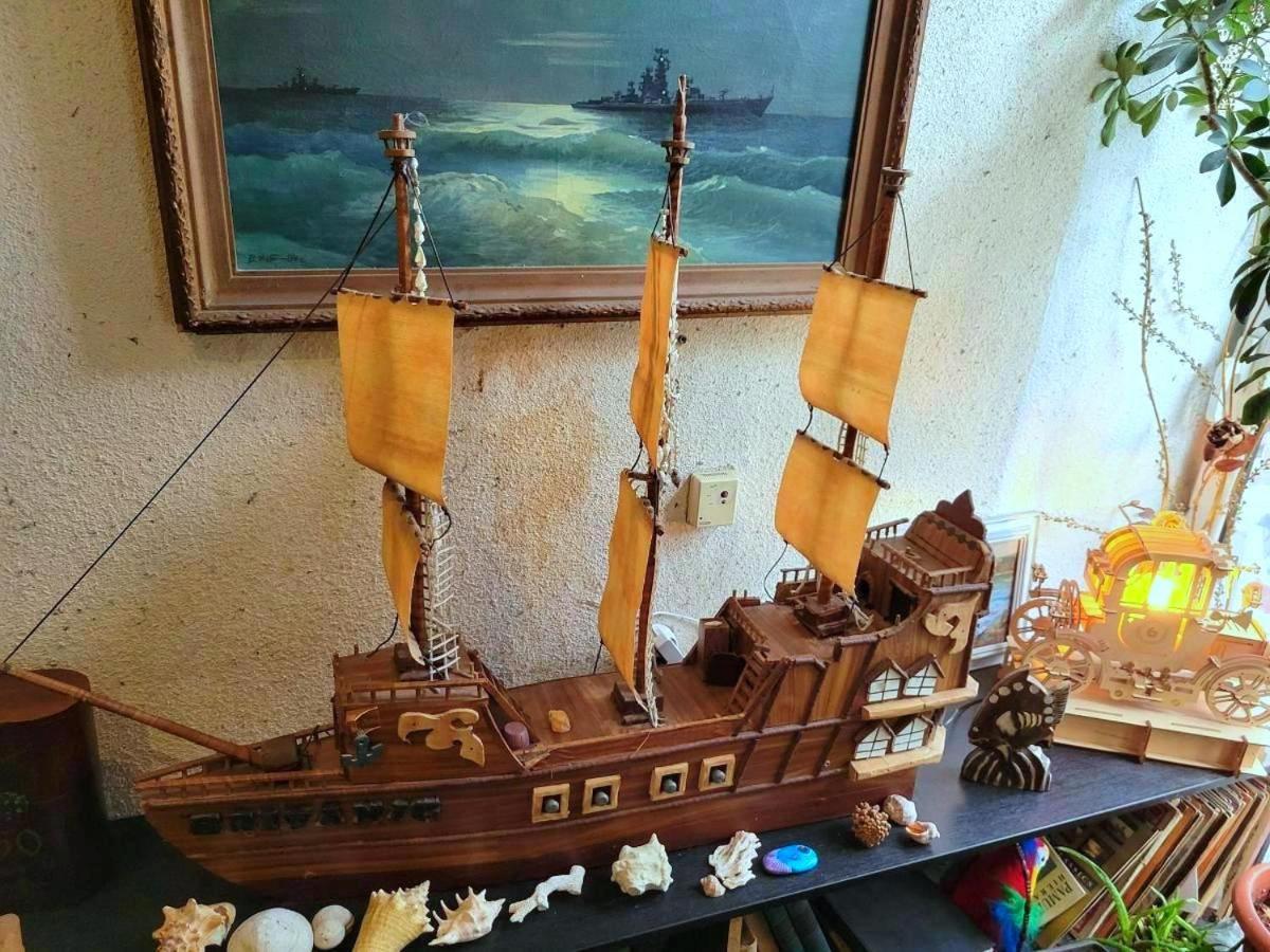 אכסניה Yo Ho וארנה